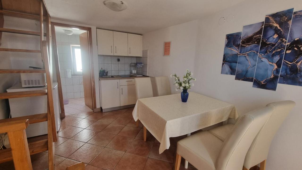 Apartment Igor With Balcony And Sea View Baska  Ngoại thất bức ảnh